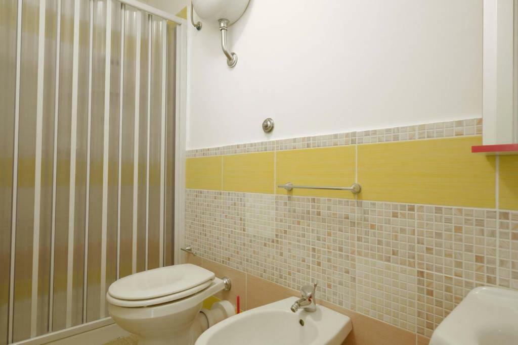 B&B A Due Passi Dal Centro Agrigent Exterior foto